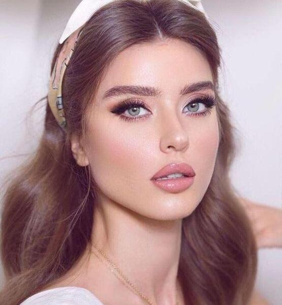 عکس آرایش ساده دخترانه