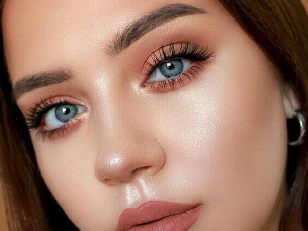 عکس آرایش ساده دخترانه