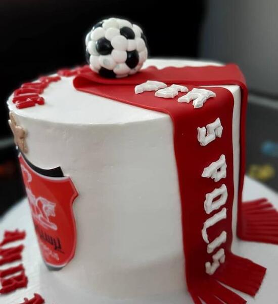 عکس کیک پرسپولیسی دخترونه