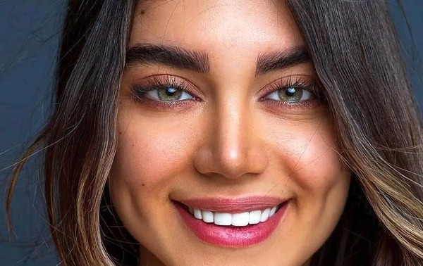 نيم رخ عکس فیک دخترونه چال گونه