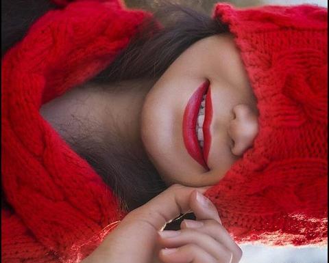 نيم رخ عکس فیک دخترونه چال گونه