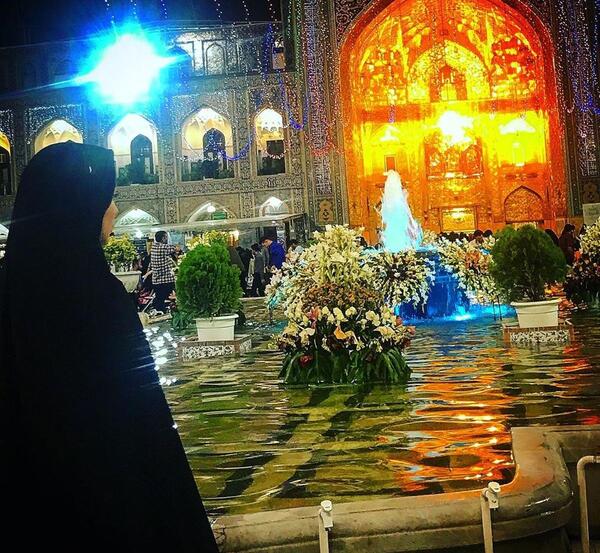 عکس دخترونه در حرم امام رضا
