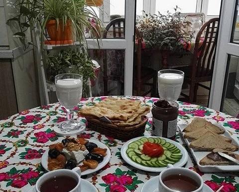 عکس صبحانه رمانتیک