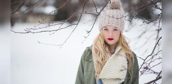 ژست دخترانه عکس دختر با سگ برای پروفایل