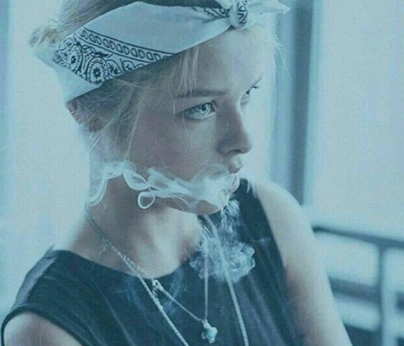 پروف ویسگون عکس شاخ دخترونه برای اینستا
