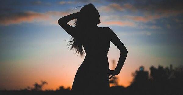 عکس ضد نور دخترانه