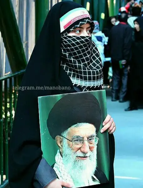 عکس دخترانه مذهبی با چفیه