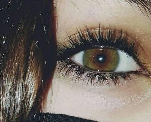 عکس دخترونه نیم رخ فیک