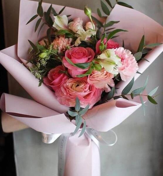 عکس دسته گل مصنوعی برای زایمان