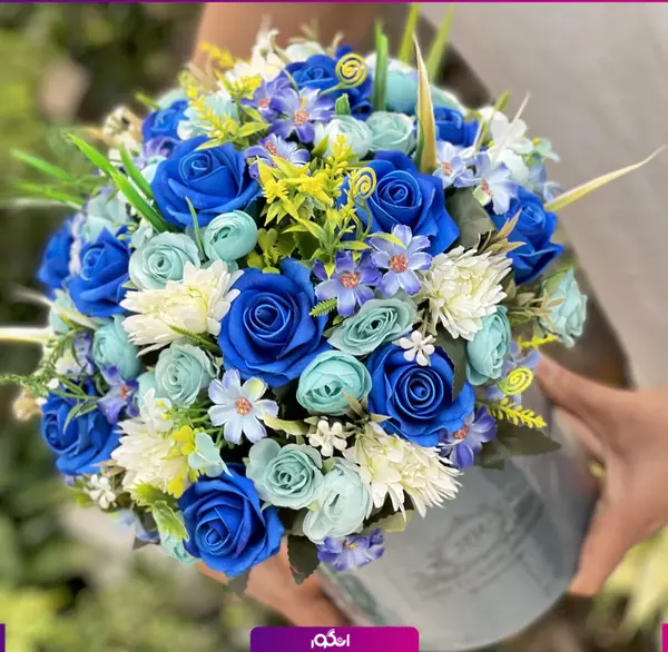 عکس دسته گل رز مصنوعی