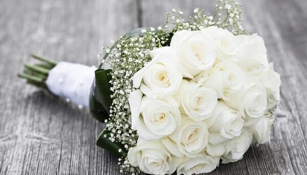 عکس دسته گل عروس با گل مریم