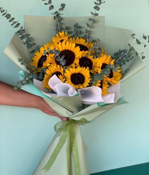 عکس دسته گل افتاب گردون