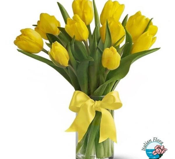 عکس دسته گل لاله زرد