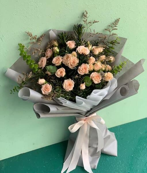 عکس دسته گل رز گلبهی