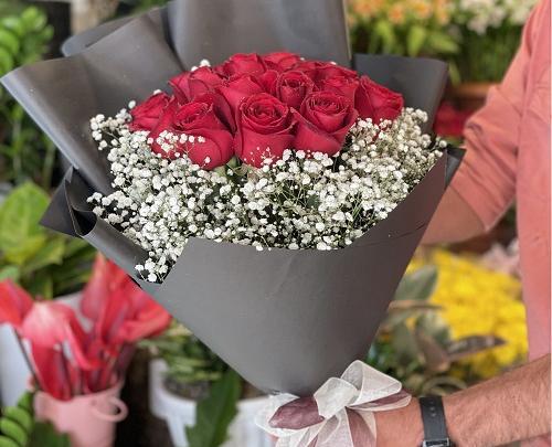 عکس دسته گل عروس گل رز قرمز