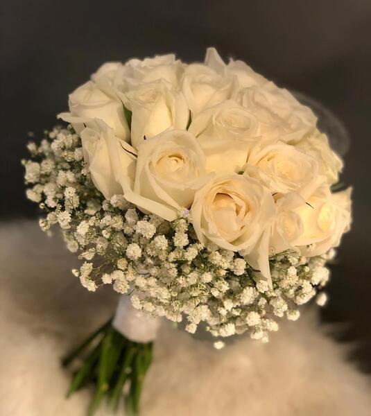 عکس دسته گل عروس با گل رز