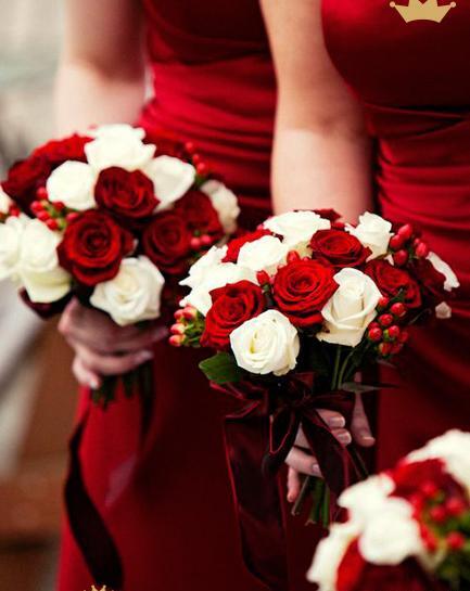 عکس دسته گل قرمز برای عروس