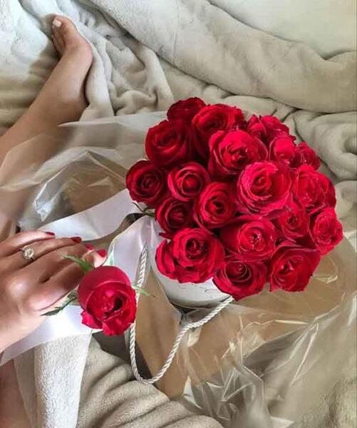 عکس دسته گل کوچک رز