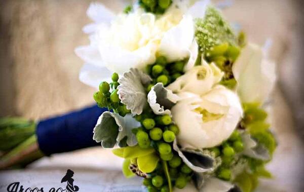 عکس دسته گل عروس کوچک