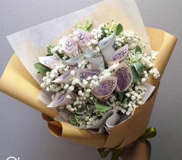 عکس دسته گل به شکل قلب