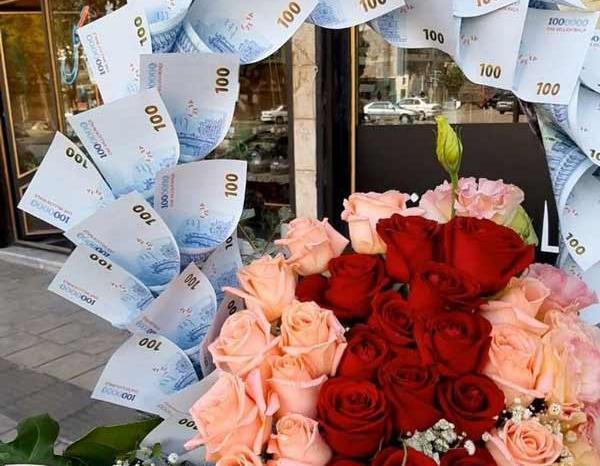عکس دسته گل با پول برای تولد
