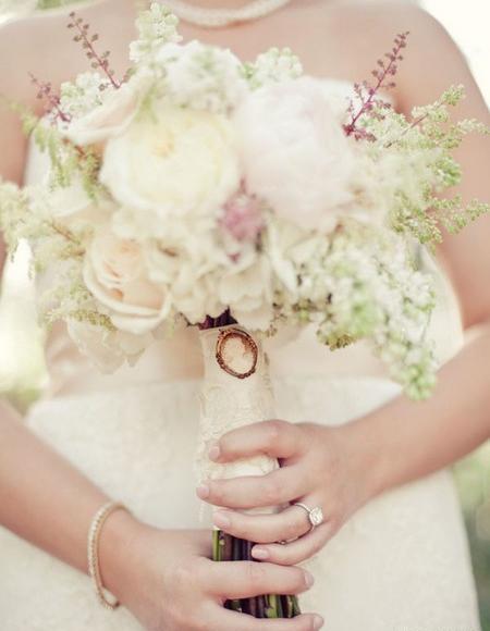 عکس دسته گل عروس عاشقانه