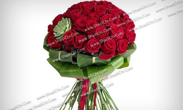 عکس دسته گل عروس با رز قرمز
