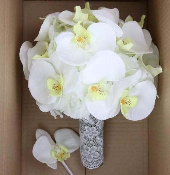 عکس دسته گل عروس ساده