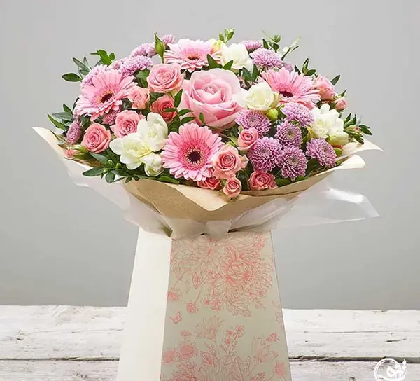 عکس دسته گل خواستگاری ساده