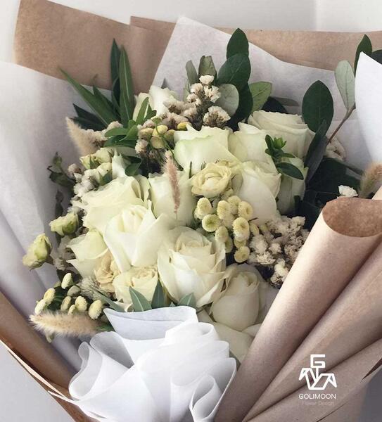 عکس دسته گل سفید رز
