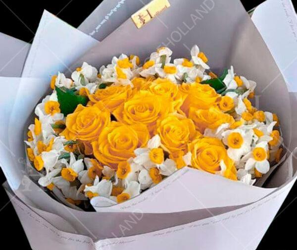عکس دسته گل رز زرد