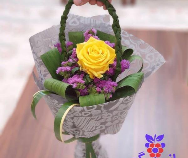 عکس دسته گل رز زرد