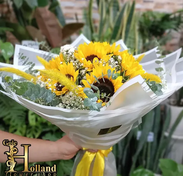 عکس دسته گل و گلدان