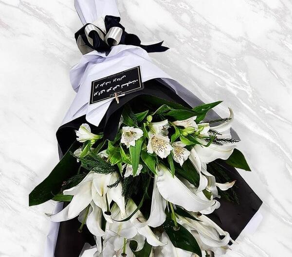 عکس دسته گل برای مراسم ختم