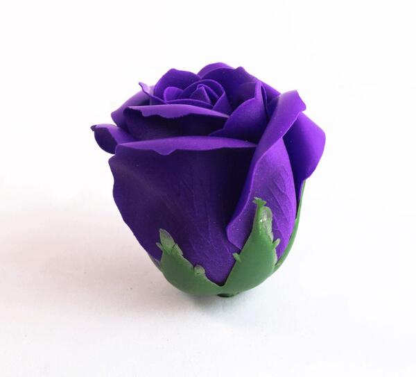 عکس دسته گل رز بنفش