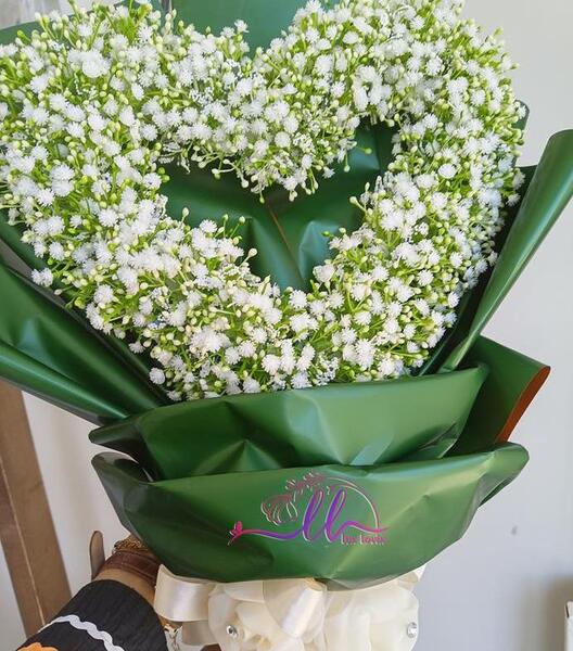 عکس دسته گل مصنوعی برای خواستگاری