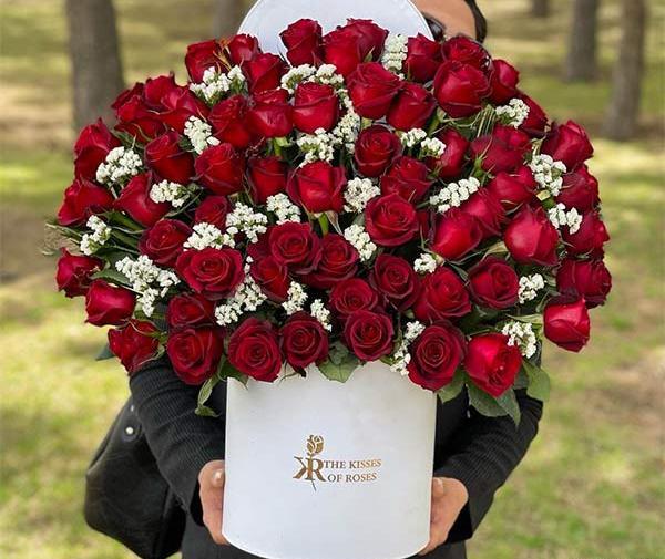 عکس دسته گل بزرگ رز قرمز