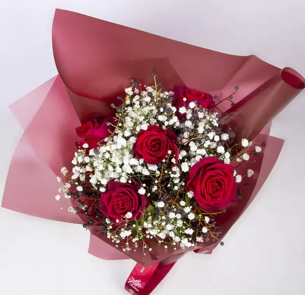 عکس دسته گل ژیپسوفیلا ابی