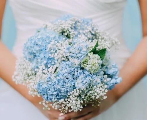 عکس دسته گل عروس به رنگ آبی