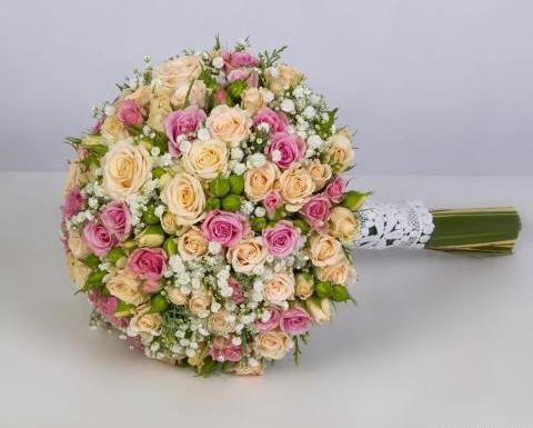 عکس دسته گل عروس صورتی