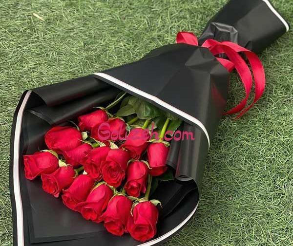 عکس دسته گل رز مشکی