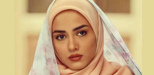 عکس زن زیبای ایرانی با حجاب