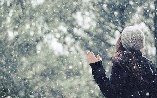 عکس دخترانه برف