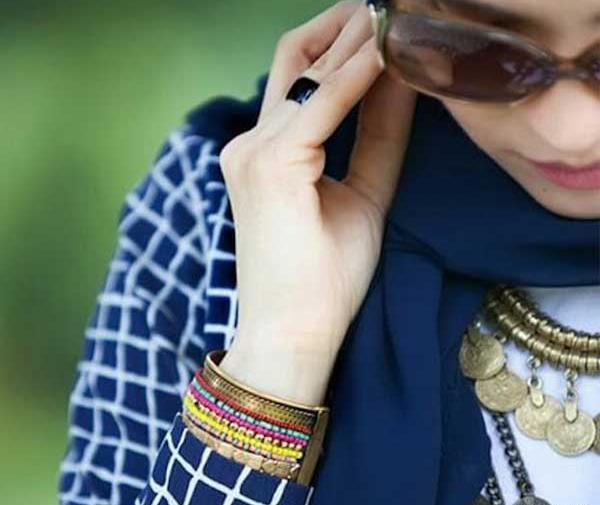 عکس دختر باحجاب نیم رخ