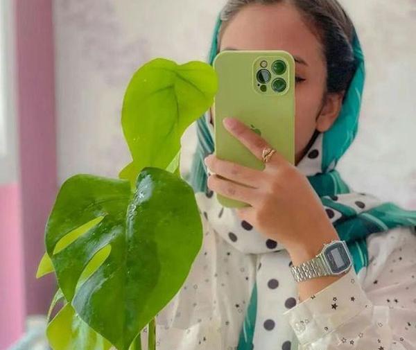 عکس سلفی دخترانه برای پروفایل