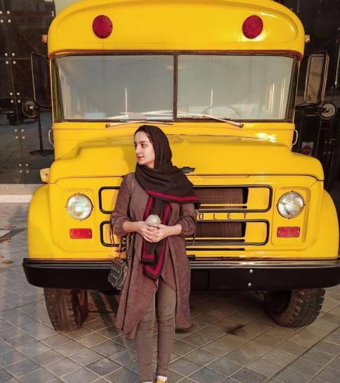 عکس هنری دخترانه در خانه