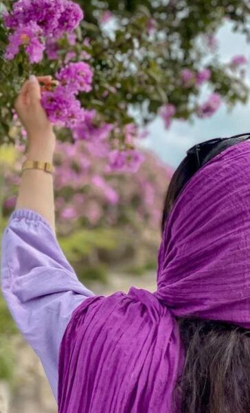 عکس هنری دخترانه از پشت سر