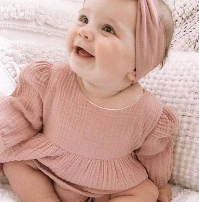 عکس نوزاد دخترانه شیک