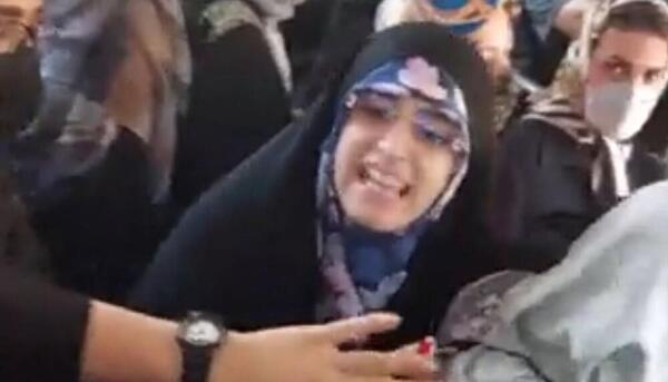 عکس پلیسی دخترانه چادری