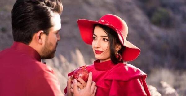 ایده عکس دونفره یلدایی